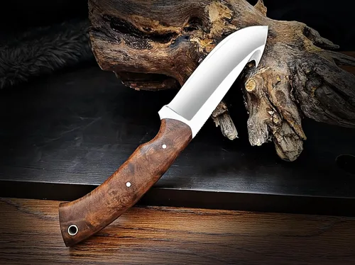 Vista 5 de Cuchillo de gancho de acero D2 hecho a mano - Hoja fija de espiga completa con mango de madera y funda de cuero - Cuchillo afilado para desollar