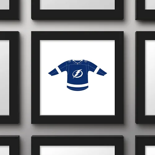 Vista 2 de Trends International Gallery Pops NHL Tampa Bay Lightning - Póster de pared frontal para uniforme del hogar, 12.00 x 12.00 pulgadas, versión
