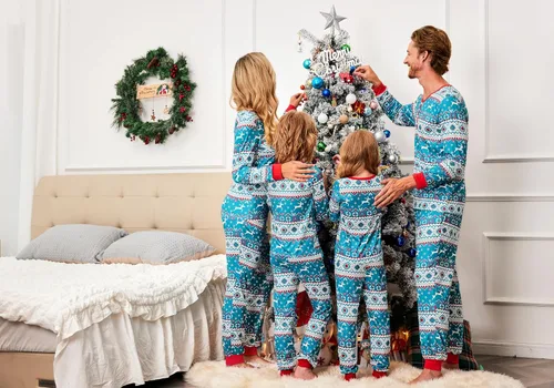 Vista 2 de Ekouaer Conjunto de pijama de Navidad familiar a juego para mujeres, hombres y niños, pijamas de manga larga, conjuntos de descanso para vacaciones