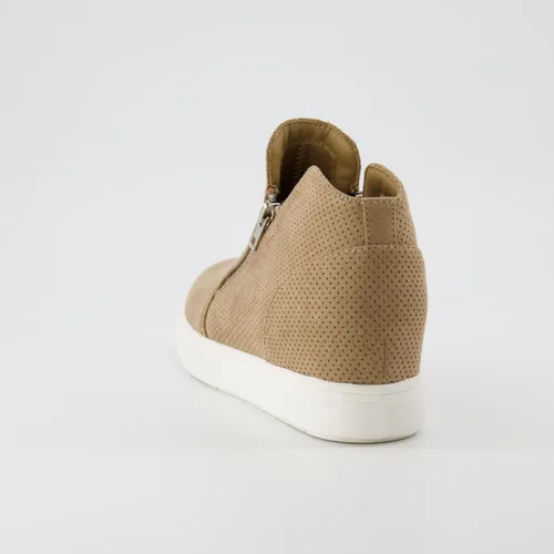 Vista 5 de Cushionaire Hart Hidden Tenis de plataforma, para mujer, disponibles en modelos anchos