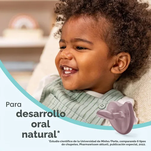 Vista 3 de NUK Chupetes de ortodoncia cómodos 100% de silicona, 0-6 meses, Blue Fashion, colección Timeless, 5 unidades Azul Surtido