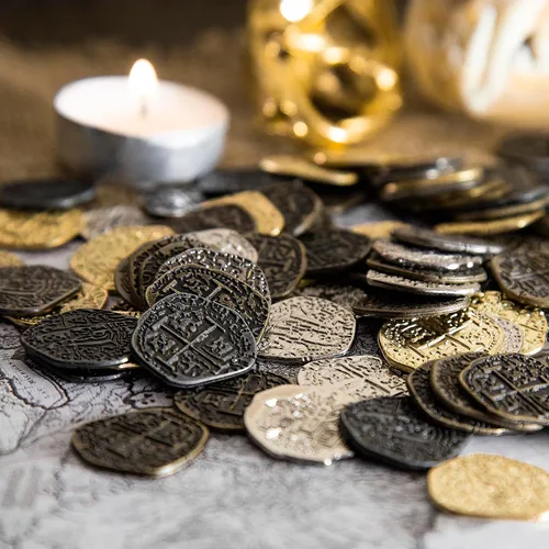 Vista 4 de Monedas del tesoro del pirata, 30 réplicas de doblones de oro y plata, exclusivo de Beverly Oaks LLC