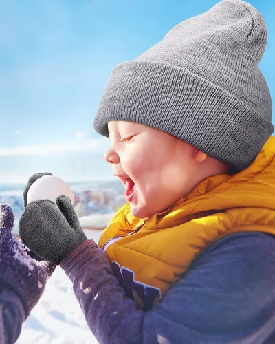 Vista 6 de Juego de 4 gorros de invierno para niños con guantes de punto, gorro suave para niños y niñas