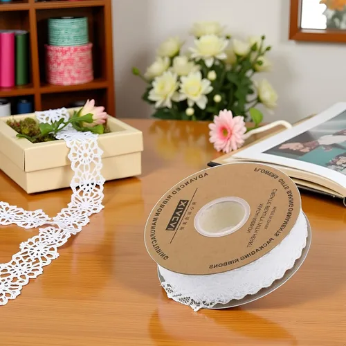 Vista 3 de Cinta de encaje blanco crema de 1.2 pulgadas de ancho x 50 yardas de tela de encaje con patrón vintage, perfecta para envolver regalos