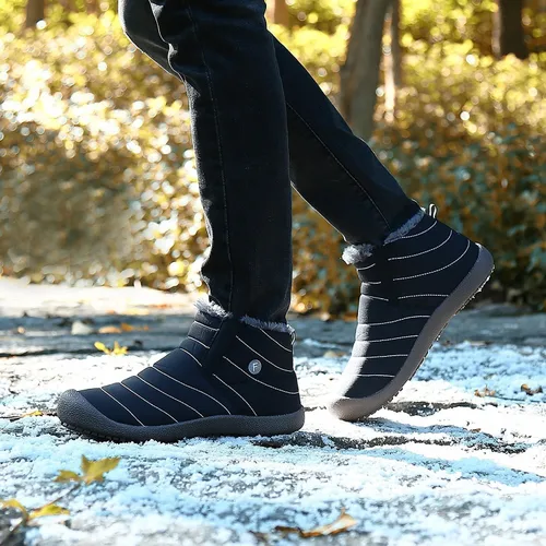 Vista 7 de Eagsouni Botas de nieve para hombre y mujer, zapatos de invierno, antideslizantes, resistentes al agua, totalmente forradas de piel, para exteriores