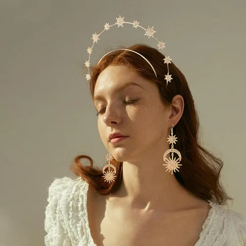 Vista 5 de Halo Crown - Stars Crystal Goddess HeadBand with Earrings Mary Metal Halo Headpiece Celestial Crowns Tiaras for Women Bridal Wedding Costume Cosplay