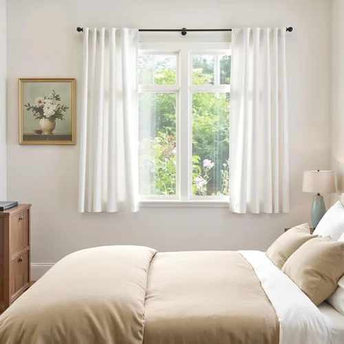 Vista 3 de Lazzzy - Cortinas de terciopelo blanco de 63 pulgadas de largo para sala de estar o dormitorio, cortinas con filtro de luz, aislación térmica