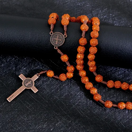 Vista 4 de KOMI Rosarios católicos de madera hechos a mano, collar de cuentas de rosario de madera de Belén, oración cristiana, medalla de tierra santa y cruz