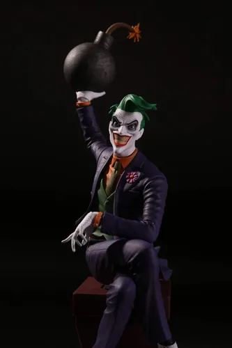 Vista 2 de DC Collectibles Batman Rogues Gallery: Estatua de varias partes del Joker