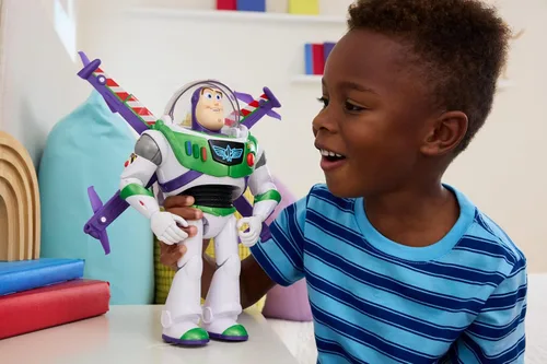 Vista 2 de Mattel Disney y Pixar Toy Story 5 Modo de vuelo Hi-TechBuzz Lightyear