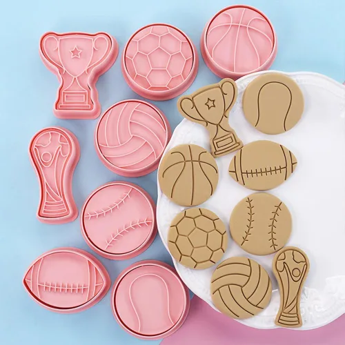 Vista 2 de Juego de cortadores de galletas con forma de bola, 8 piezas de fútbol 3D, baloncesto, béisbol, voleibol, fútbol, tenis, cortadores de galletas