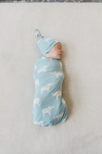 Vista 3 de Copper Pearl Baby Beanie Hat Top Knot