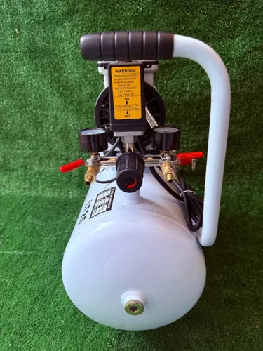 Vista 4 de 🧰 Compresor de Aire Libre de Aceite LT25 ZT-5001
