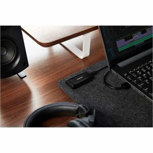 Vista 16 de 1TB Portable SSD XS1000 External drive 2
