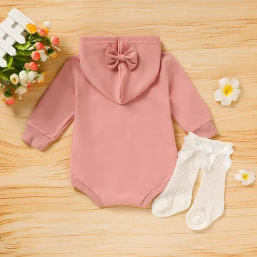 Vista 2 de ZOELNIC Conjunto de 2 piezas de ropa de otoño e invierno para bebé recién nacida con capucha y estampado de letras