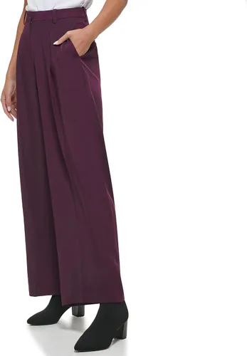 Vista 3 de Calvin Klein Women's Solid Crepe Pleated Straight Leg Pant (Standard and Plus Size)