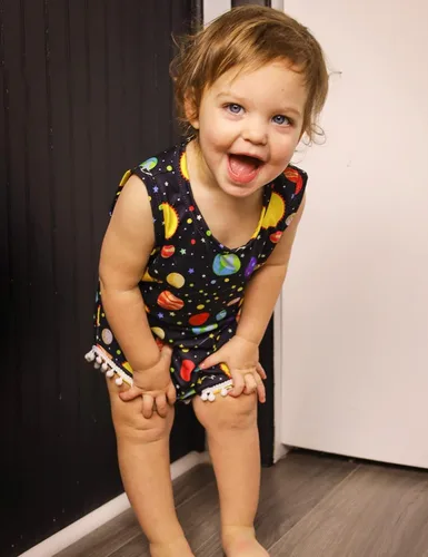 Vista 6 de UNICOMIDEA - Conjunto de diadema y mameluco sin mangas con borlas y estampado floral para niña recién nacida