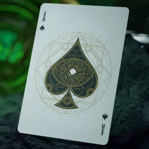 Vista 6 de theory11 Cartas de juego Avengers Edición Verde Premium - Juego de cartas de Marvel Studios de The Infinity Saga