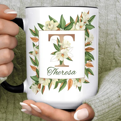 Vista 5 de Taza de café de cerámica personalizada con monograma floral, 11 o 15 onzas