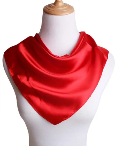 Vista 2 de X&F. Mascada cuadrada de charmeuse, para mujer de 23 x 23 pulgadas, teñido sólido.