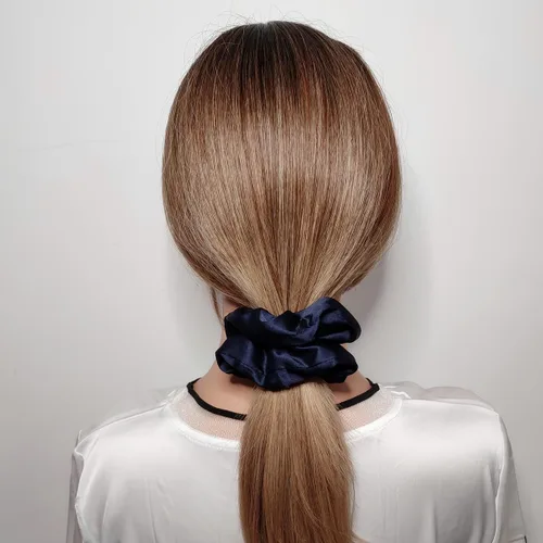 Vista 2 de Sufermoe 12 bandas elásticas para el cabello de seda satinada, color azul surtido de 4.5 pulgadas para mujeres y niñas