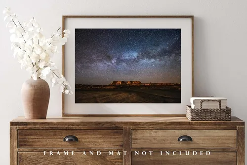 Vista 4 de Impresión fotográfica de cielo nocturno (no enmarcado) imagen de la Vía Láctea sobre la mesa en el espacio del desierto de Arizona, arte de pared