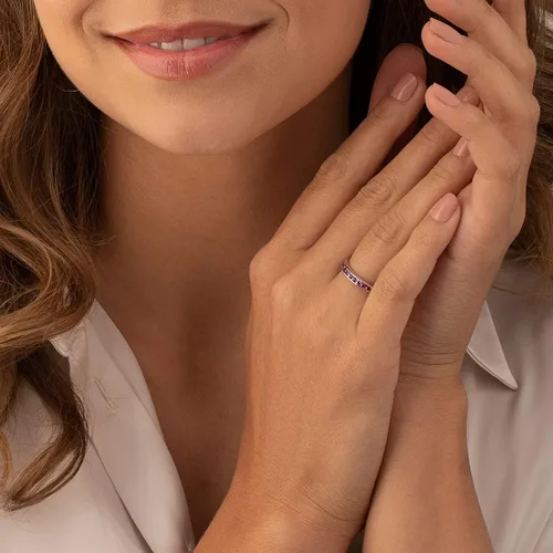 Vista 2 de Peora Anillo clásico de eternidad de amatista para mujer, plata de ley 925, piedra natal auténtica, 1 quilate en total, 0.18 pulgadas de ancho