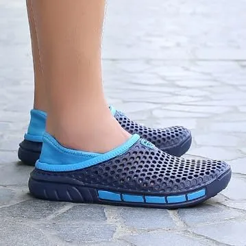 Vista 7 de Men's and Women's Garden Clogs Beach Couple Sandals Bath Slippers Anti-Slip Breathable and Quick-Drying Shoes