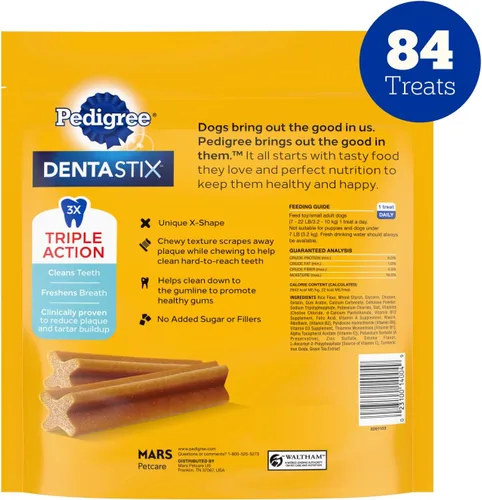 Vista 17 de Pedigree Dentastix Golosinas dentales para perros pequeños de doble sabor, tocino y pollo, bolsa de 5.08 onzas (24 golosinas)