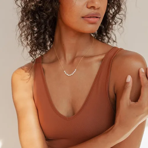 Vista 3 de TOBENY Pearl Necklaces for Women 14k Gold Plated Handmade White Faux Pearl Choker Necklace Dainty Freshwater Small Tiny Beaded Pearl Strand Chain