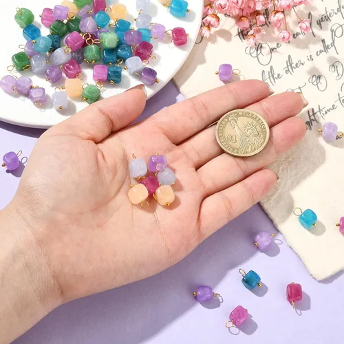 Vista 3 de Ipotkitt 100 dijes de chakras de piedra teñida de dolomita natural de colores mixtos para hacer joyas, collares, aretes