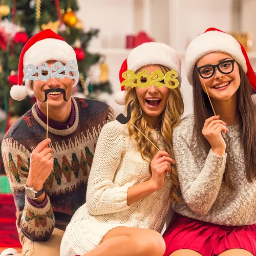 Vista 5 de 6 pares de anteojos de Nochevieja 2026 con purpurina número de lentes para fiesta 2026, divertidos lentes de sol novedosos para celebración de Año