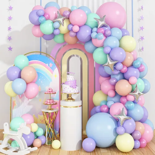 Vista 12 de Kit de arco de globos Dagelar azul morado, guirnalda de globos de cumpleaños de copo de nieve con globo de confeti plateado, globos de tema invernal