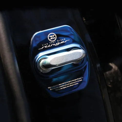 Vista 3 de Funda de decoración y protección de cierre de puerta de acero inoxidable para Kia Stinger 2017 2018 (Azul)