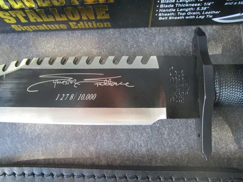 Vista 3 de Grupo de Coleccionables de Hollywood First Blood Part II Sylvester Stallone Edición de Firma Cuchillo