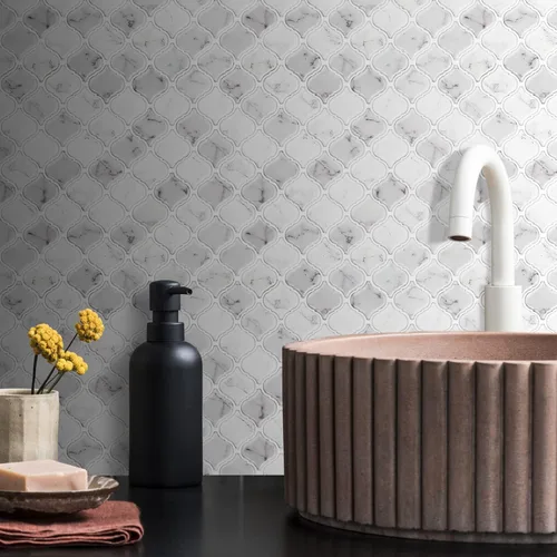 Vista 5 de STICKGOO Arabesque - Protector contra salpicaduras para despegar y pegar, azulejos de pared autoadhesivos de 12 x 12 pulgadas para cocina, azulejos