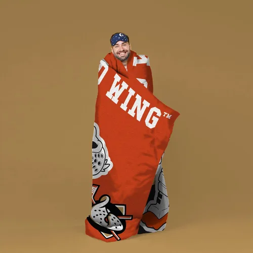 Vista 2 de Sleep Squad Anaheim Ducks Wild Wing Mascot - Manta de felpa Raschel de 60 x 80 pulgadas, una manta de mascota de la NHL