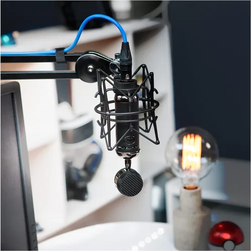 Vista 4 de Blue Spark - Micrófono condensador Blackout SL XLR para grabación y transmisión profesional