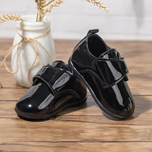 Vista 4 de Miamooi Mocasines clásicos de piel sintética para bebés y niñas, zapatos de vestir de boda para niños pequeños Brogue formal plano perezoso Oxford