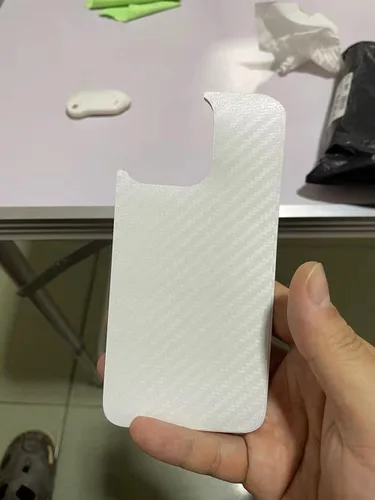 Vista 6 de Epivol Protector de pantalla trasera 3D Fibra de carbono Ultra Thin Protector Film para iPhone 15 Pro -2 PC Transparente