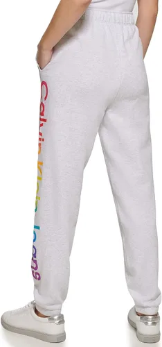 Vista 4 de Calvin Klein Pride - Pantalón deportivo de gran tamaño para mujer