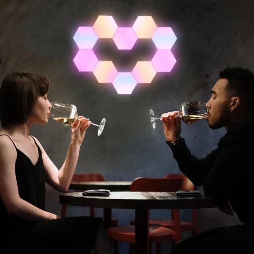 Vista 3 de Yescom Paquete de 10 luces LED hexagonales con control de aplicación, WiFi, luz hexagonal de pared, sala de juegos, decoración de dormitorio