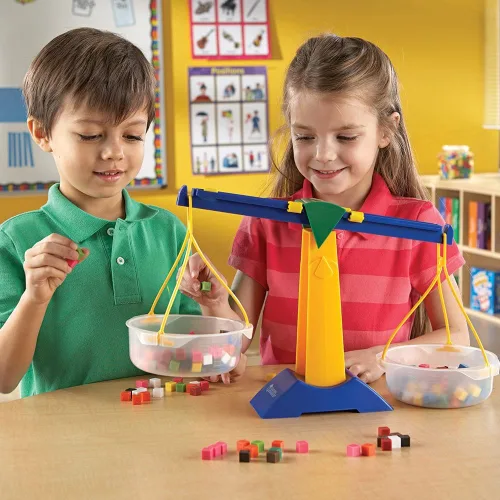 Vista 4 de Learning Resources Pan Balance Jr