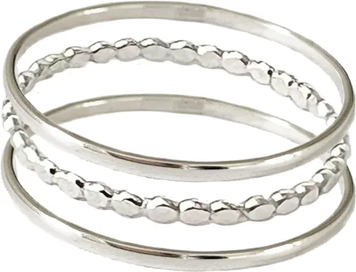 Vista 6 de Mini anillos apilables Bitsy Tres anillos apilables rellenos de oro de 14 quilates o de ley Úsalos como anillos para los dedos, nudillos o dedos