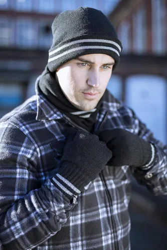 Vista 3 de HEAT HOLDERS - Gorra de punto reversible con aislamiento térmico para hombre, 3.4 tog, talla única Negro