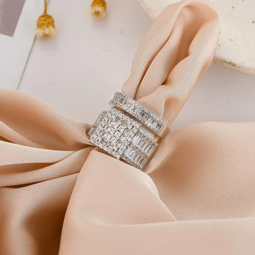 Vista 4 de Hiyong Juego de anillos de boda para mujer, oro blanco, circonita cúbica, anillos de compromiso de plata de moda para mujer
