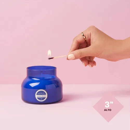 Vista 4 de Velas de tarro de firma Capri Blue - Mezcla de cera de soja de larga duración - Velas de lujo con aroma tropical - Viene en tarro de vidrio