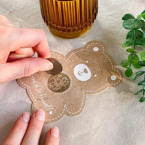 Vista 4 de Kate Aspen Rifa de pañales de oso Kraft, bingo y bricolaje para baby shower, juego de rascar (juego de 50), decoraciones de género neutro para baby