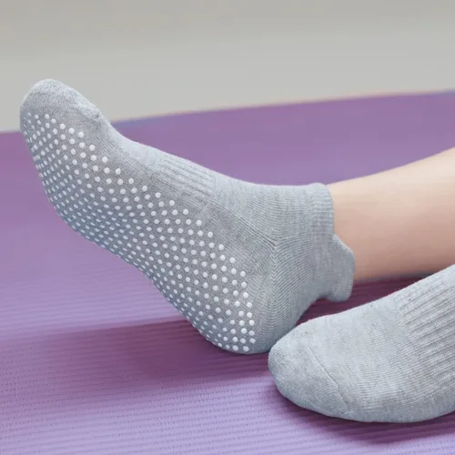 Vista 7 de RATIVE - Calcetines antideslizantes para yoga, pilates y hospitales, para adultos, hombres y mujeres