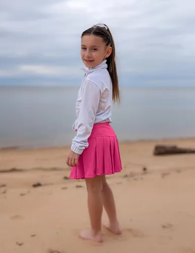 Vista 5 de Arshiner Faldas de tenis para niña con pantalones cortos, falda plisada atlética, falda pantalón de entrenamiento con bolsillos para niños de 4 a 13
